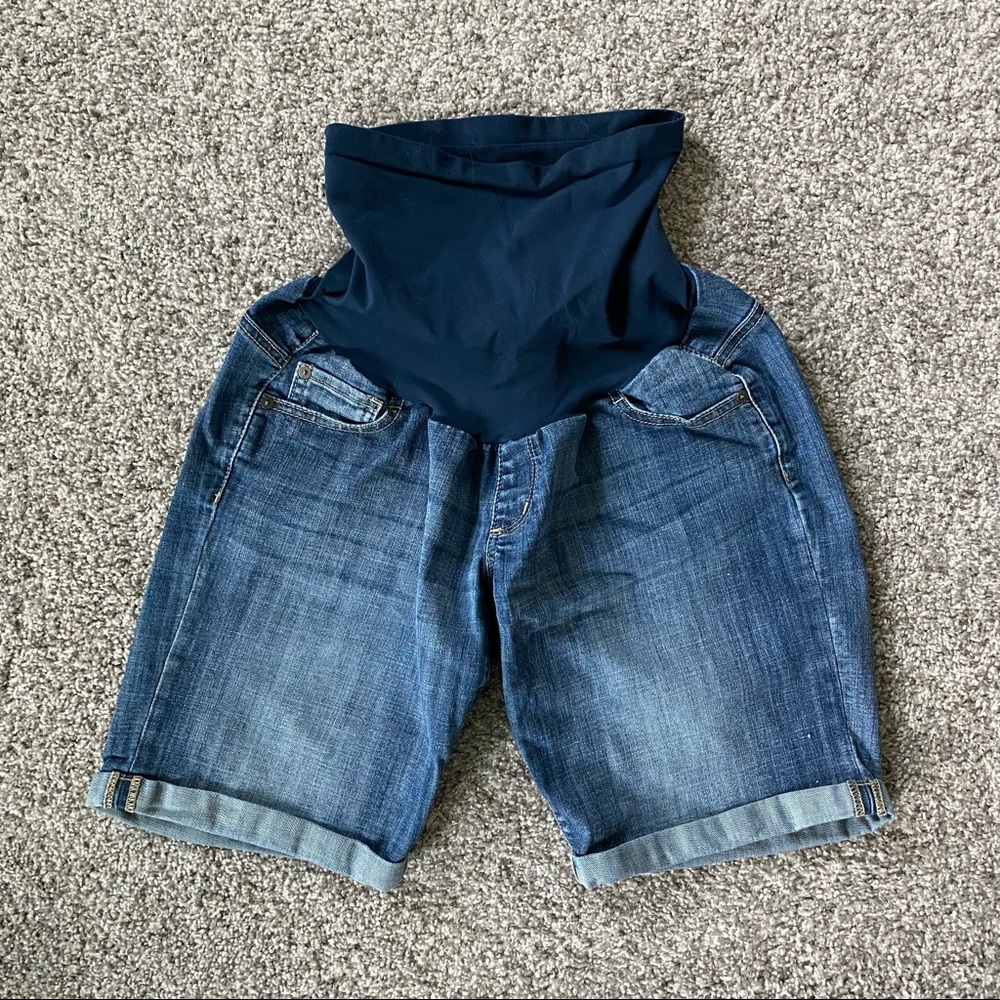 Maternity Denim shorts